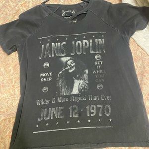 VINTAGE TEE